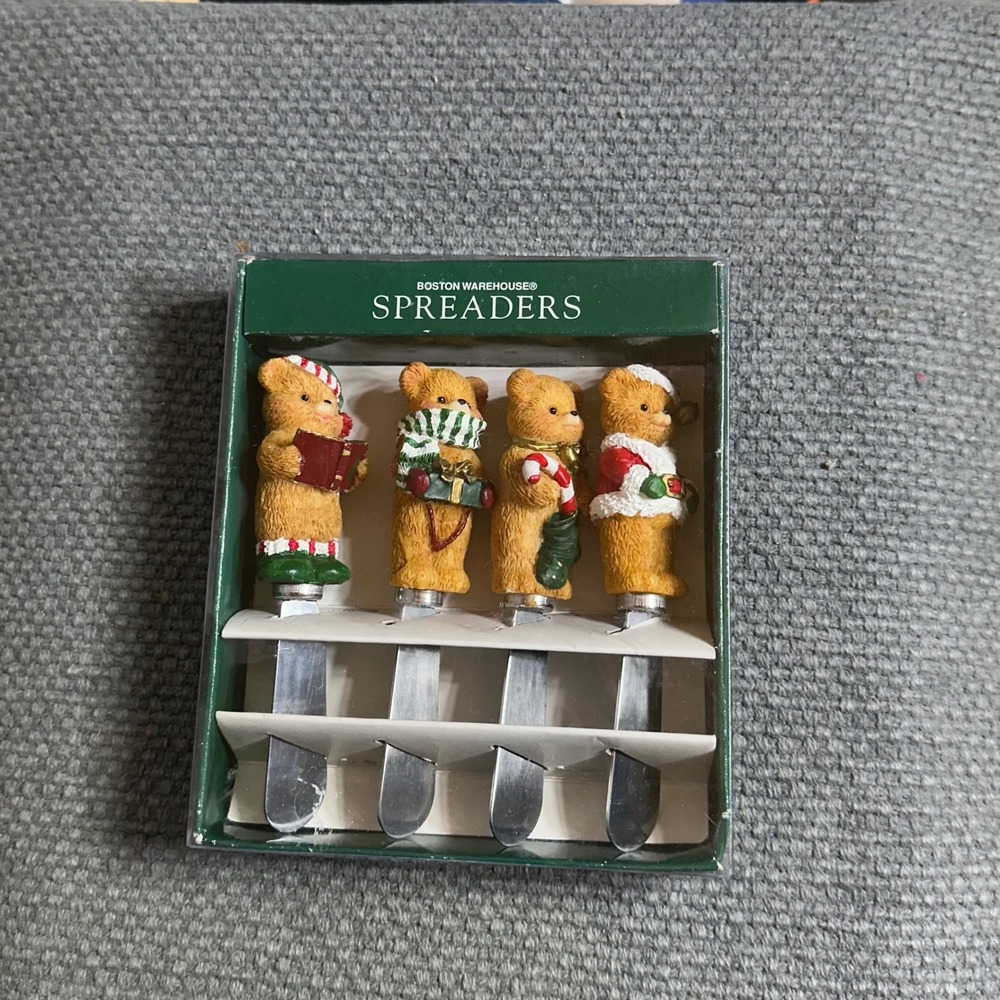 Boston Warehouse Holiday Bear Spreaders Set of 4 Christmas Teddy Bears 12-175
